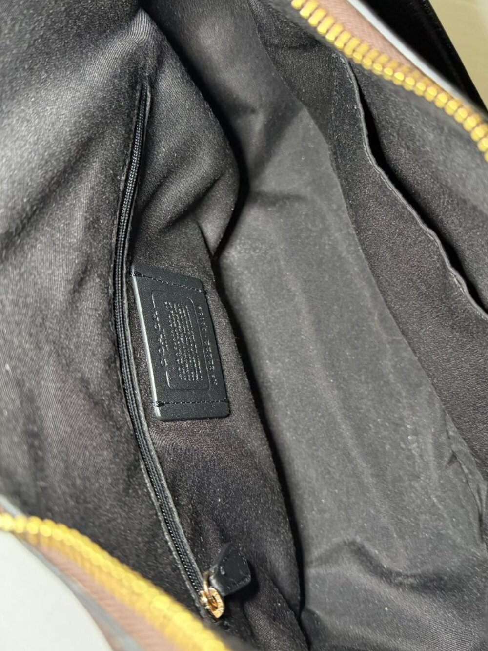 Coach Jules Hobo in Signature Canvas - Picture 8 of 9